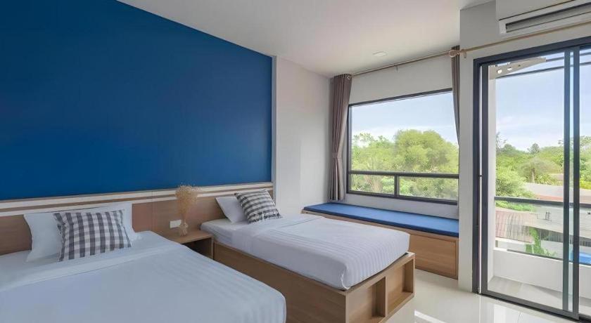 Fun Hotel Rayong Esterno foto